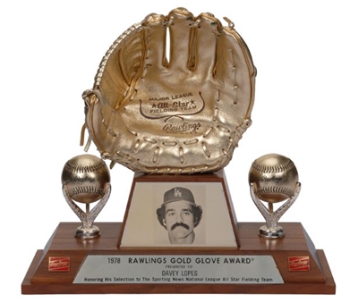 1978 Davey Lopes Actual Gold Glove Award (Lopes LOA)